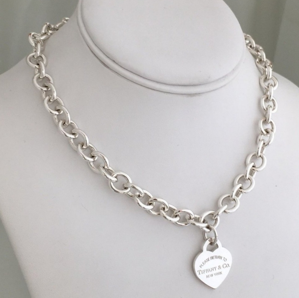 18 in Please Return to Tiffany and Co New York 925 heart tag necklace  Authentic